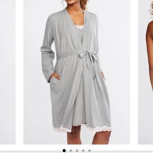 Motherhood Maternity nightgown and robe set